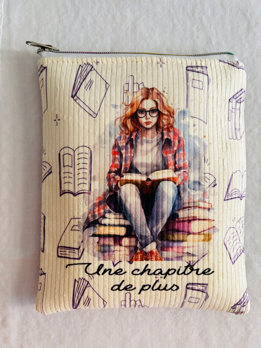 Pochette pour livre de poche en liège et velours côtelé – Personnalisable