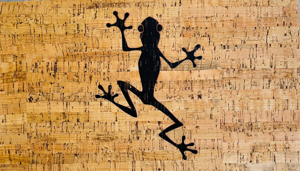 Panneau en liège naturel rustique – Motif grenouille 🐸