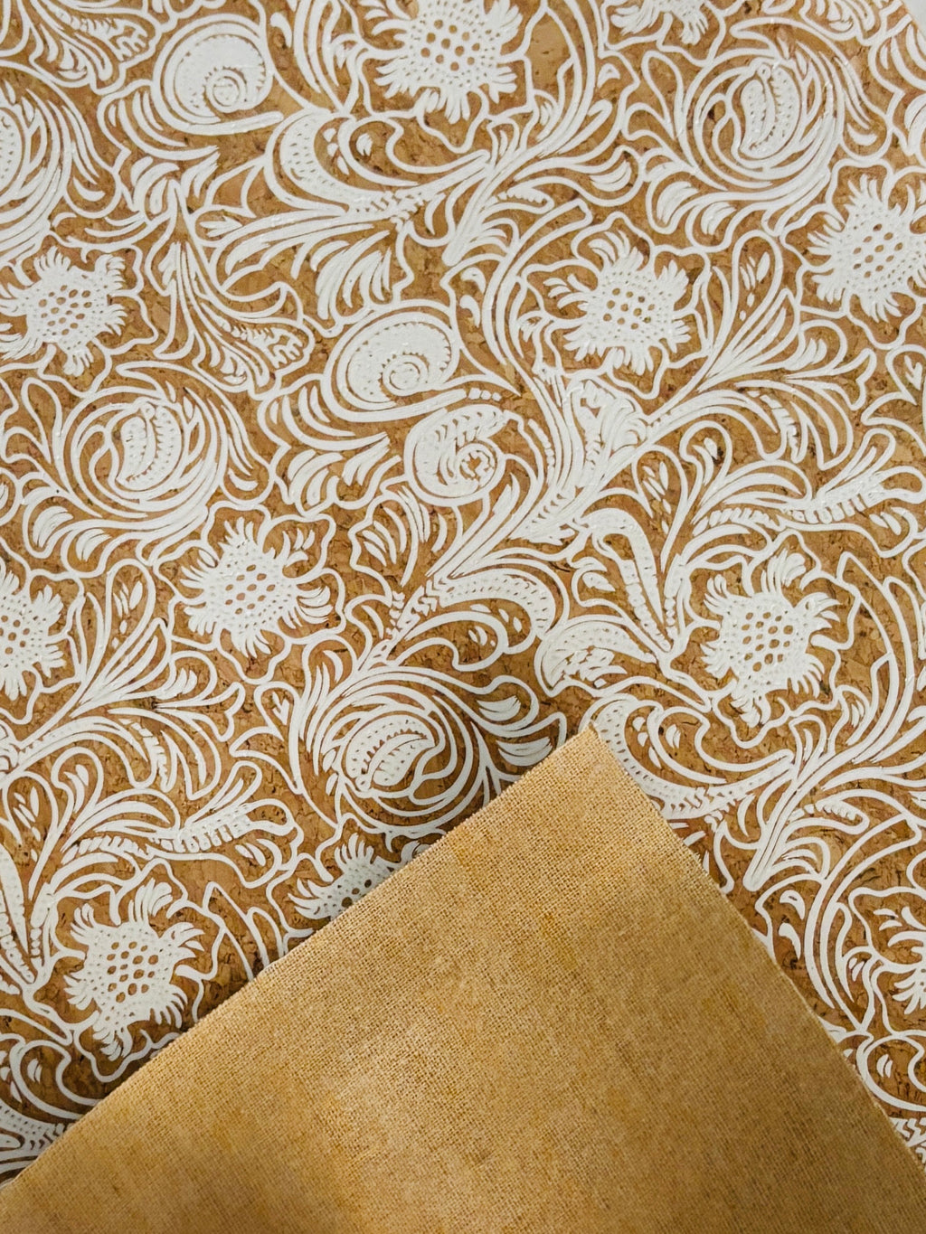 Liège mosaïque - Motif floral blanc